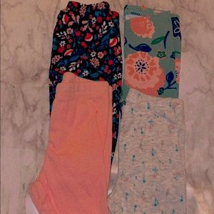 4 pairs of baby leggings